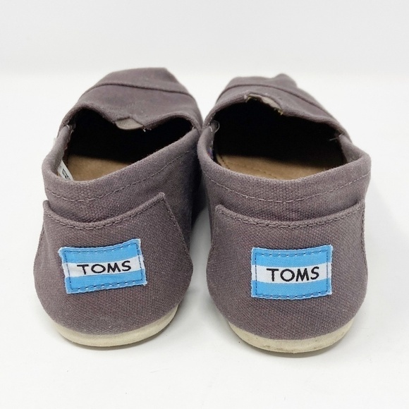 TOMS | Classic Canvas Slip Ons in Ash Grey - Picture 4 of 14